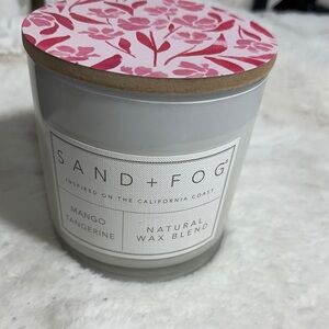 Sand + Fog mango tangerine 21 oz candle
